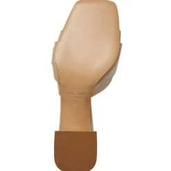 Page Single Band Sandal