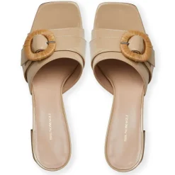 Page Single Band Sandal