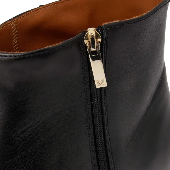 Raging Leather Side Zip Boot